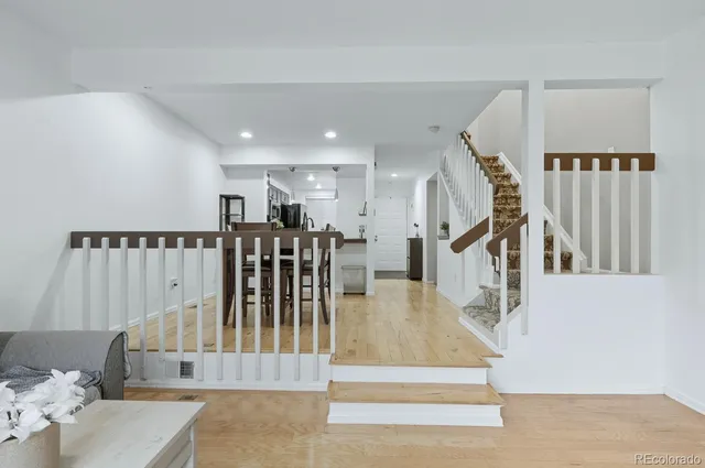 a view of entryway and hall