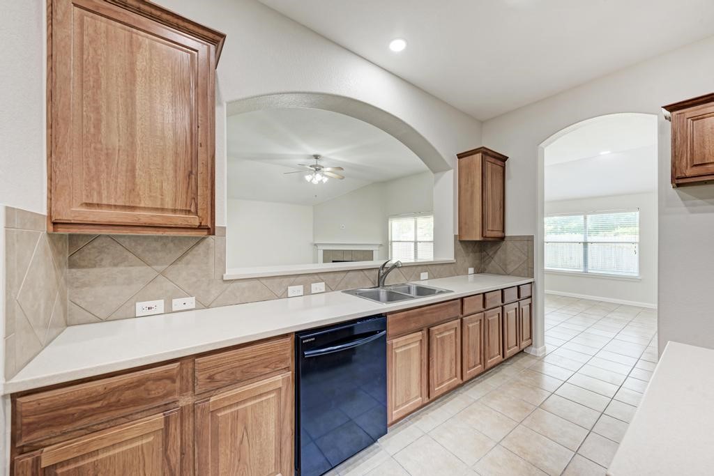 18420 Dry Brook Loop Pflugerville, TX 78660 - Photo 16 of 40