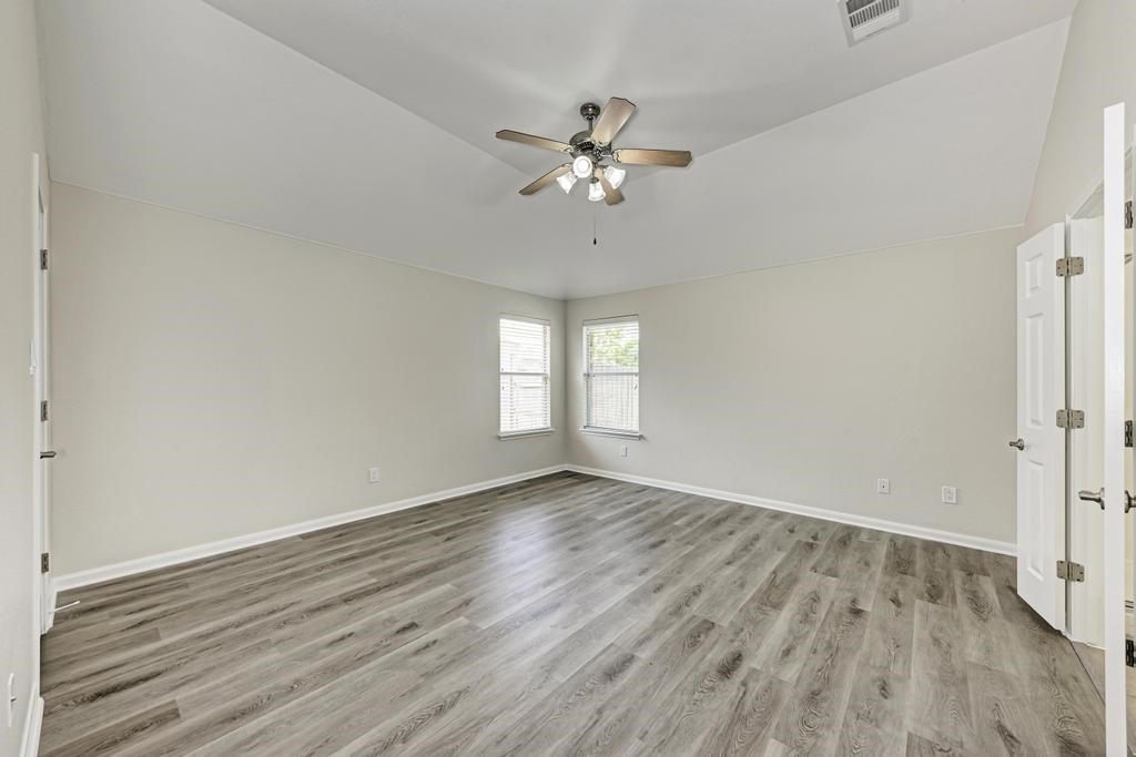 18420 Dry Brook Loop Pflugerville, TX 78660 - Photo 18 of 40