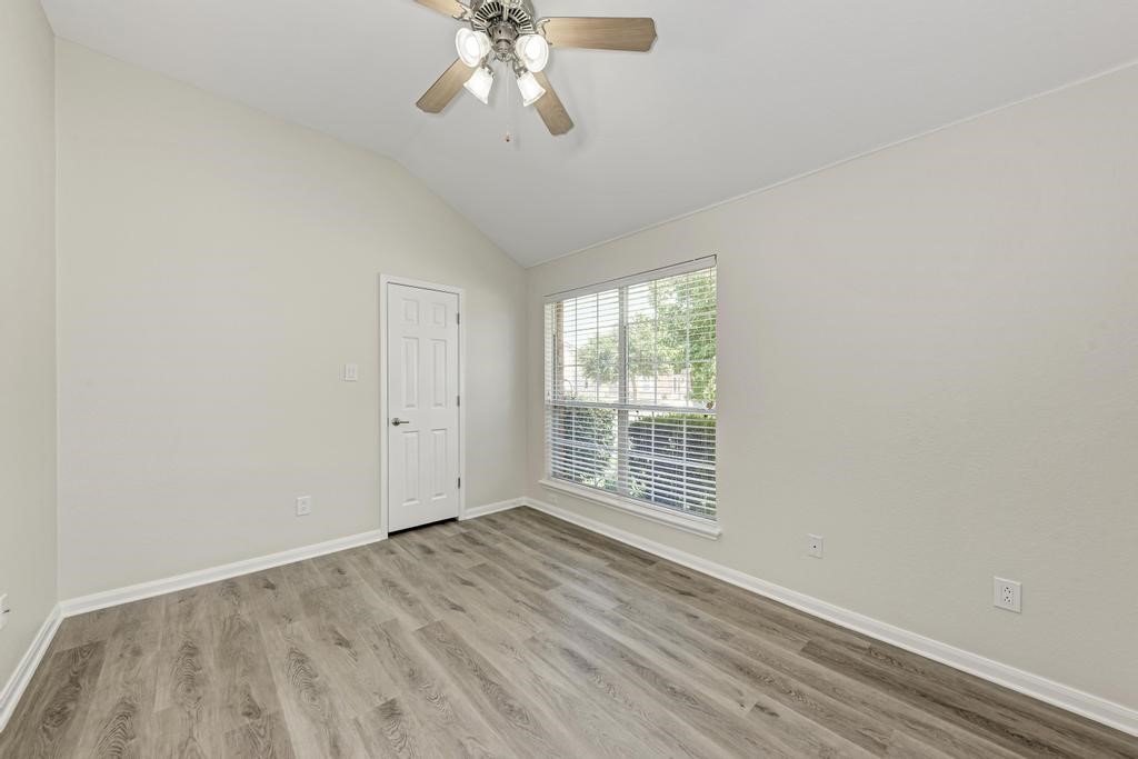 18420 Dry Brook Loop Pflugerville, TX 78660 - Photo 23 of 40