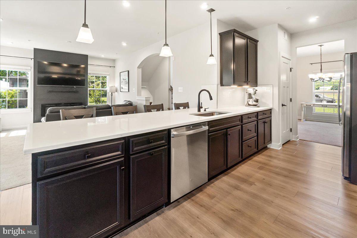 6701 Mt Phillip Road Frederick, MD 21703 - Photo 13 of 51 Granite countertops w/extra Pendant light features