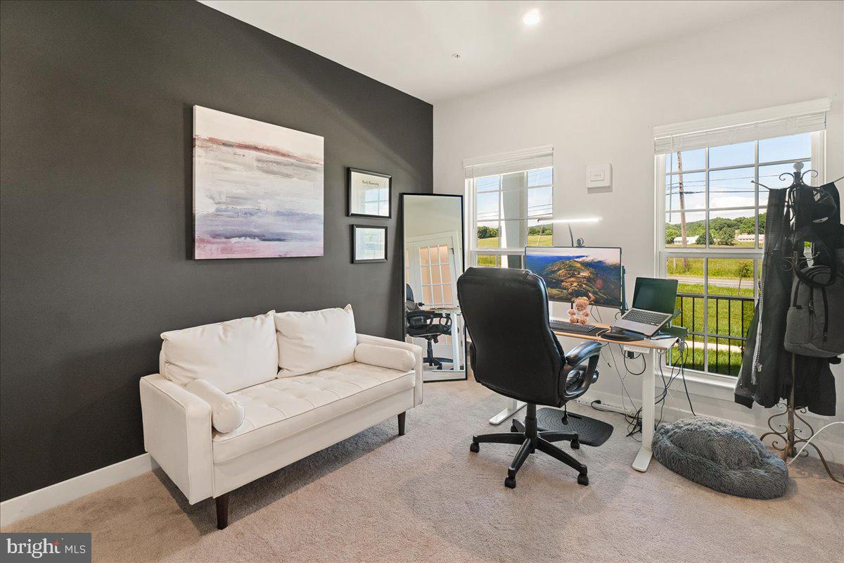 6701 Mt Phillip Road Frederick, MD 21703 - Photo 6 of 51 Study/Den on main cold be an extra Bedroom