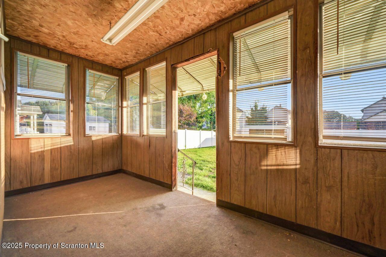 201 Jackson Street Olyphant, PA 18447 - Photo 56 of 70 201 Jackson St 53 Large