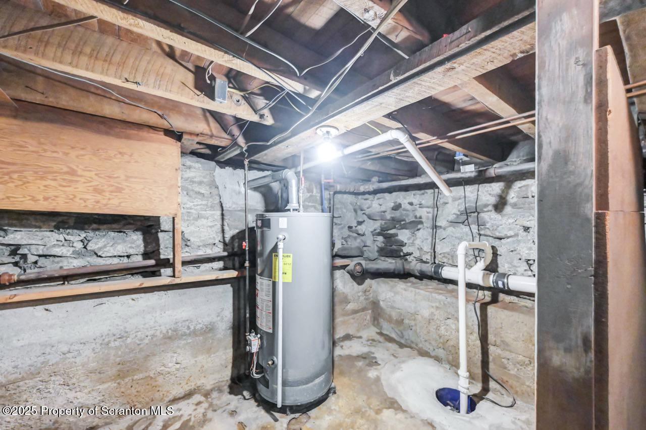 201 Jackson Street Olyphant, PA 18447 - Photo 61 of 70 201 Jackson St 58 Large