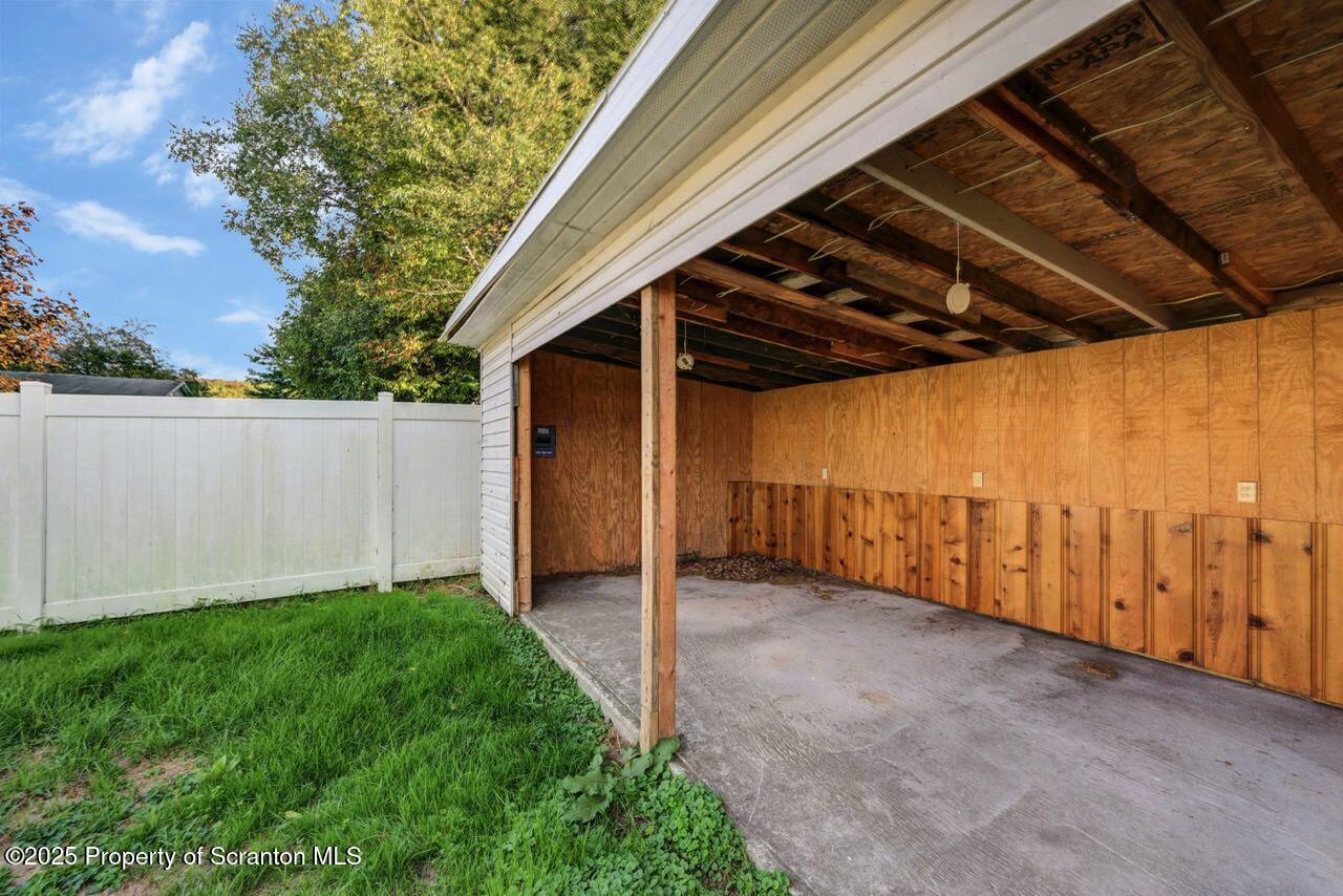 201 Jackson Street Olyphant, PA 18447 - Photo 66 of 70 201 Jackson St 63 Large