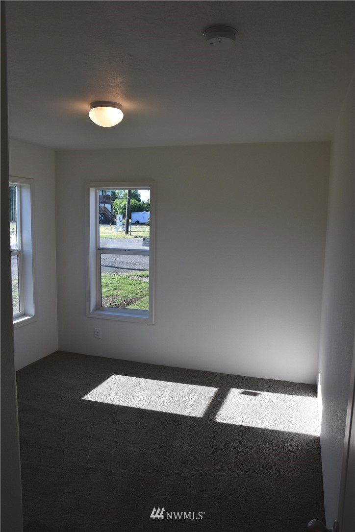 628 Main Street Vader, WA 98593 - Photo 14 of 18 Gallery Image 14