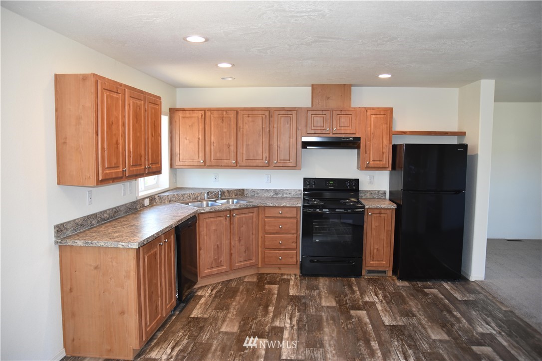 628 Main Street Vader, WA 98593 - Photo 6 of 18 Gallery Image 6