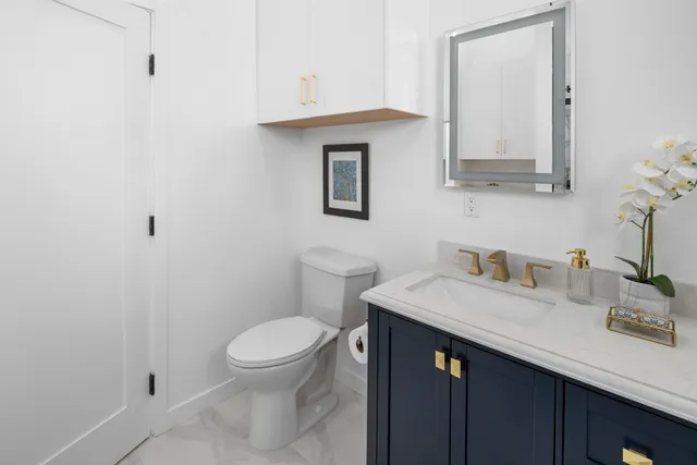 $1,740,000 | 529 North Griffith Park Drive, Burbank, CA 91506