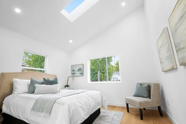 $1,740,000 | 529 North Griffith Park Drive, Burbank, CA 91506