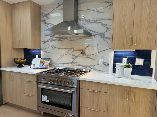 $1,740,000 | 529 North Griffith Park Drive, Burbank, CA 91506