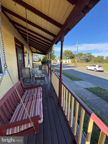 $399,000 | 310 Front Street, Beverly, NJ 08010