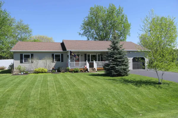 $459,000 | 27 Thorpe Ave Extension, St. Albans Town, VT 05478