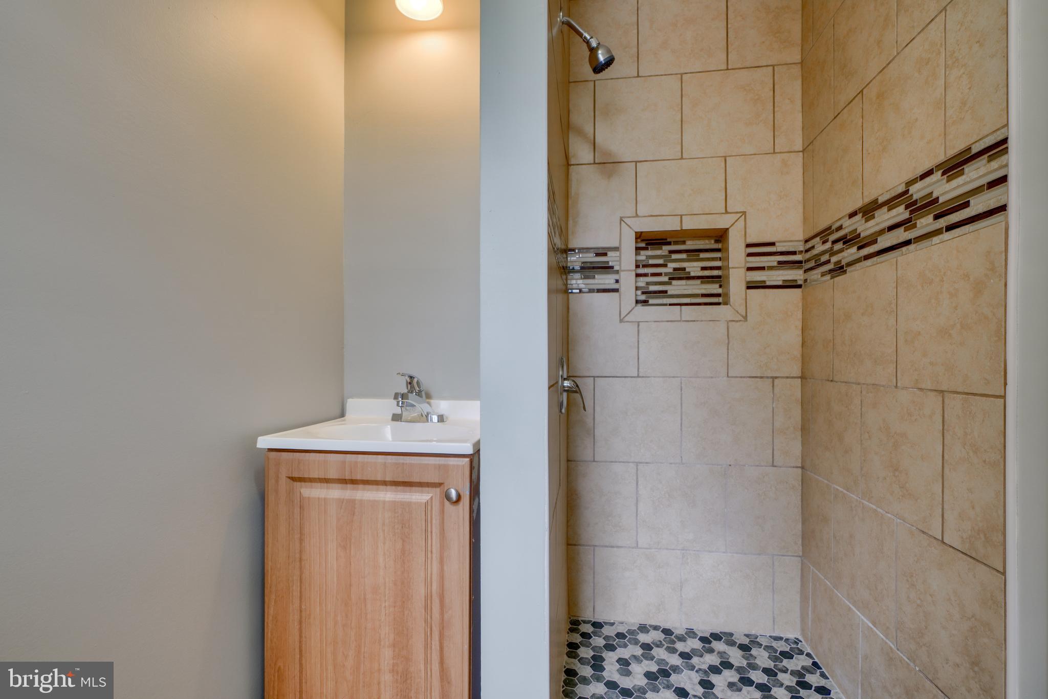 2417 Reisterstown Road Baltimore, MD 21217 - Photo 16 of 58 Gallery Image 16