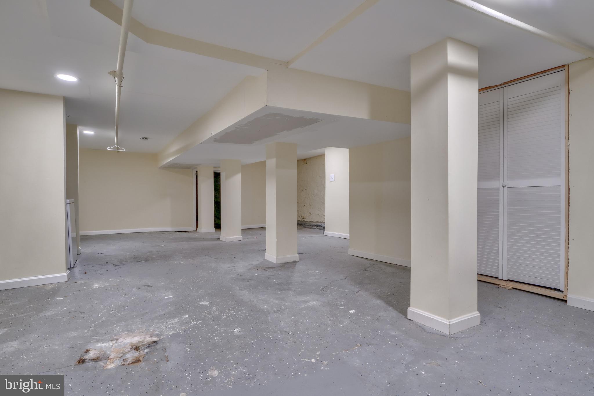 2417 Reisterstown Road Baltimore, MD 21217 - Photo 57 of 58 Gallery Image 57