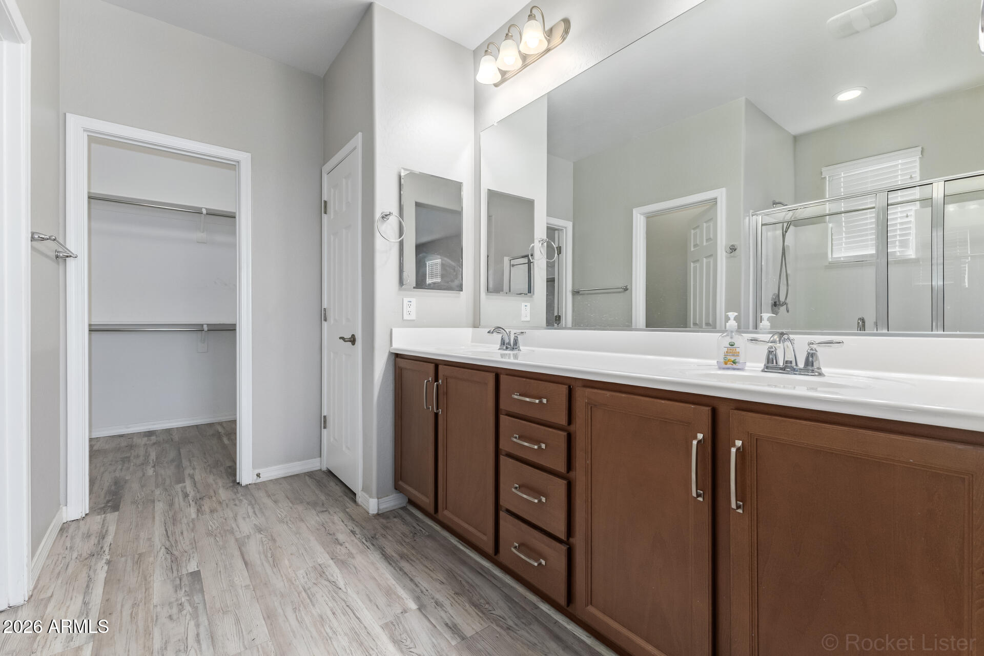 5645 South Colt Mesa, AZ 85212 - Photo 14 of 28 14 - Colt