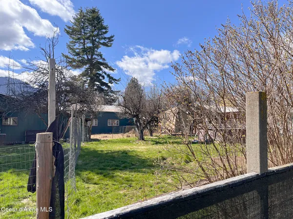 $199,000 | 109 6th Avenue, Clark Fork, ID 83811