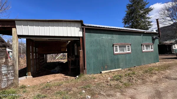 $199,000 | 109 6th Avenue, Clark Fork, ID 83811