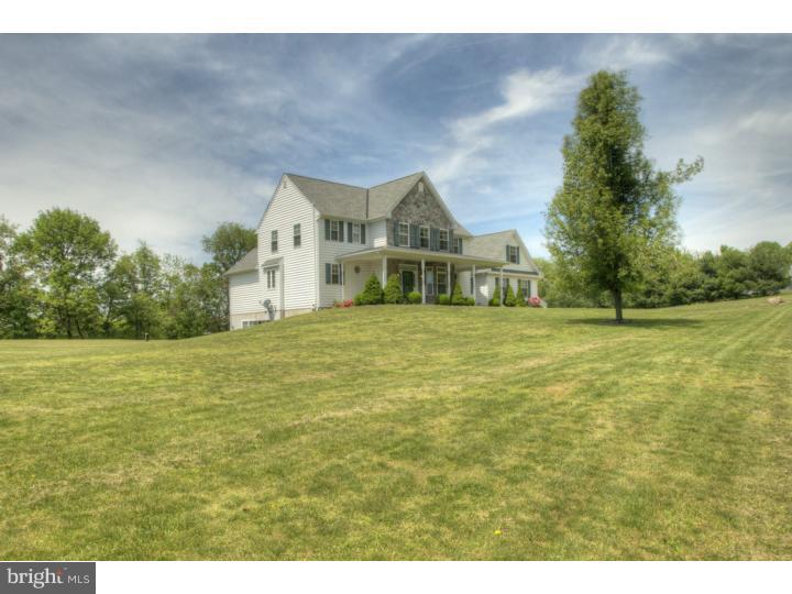 24 Shade Road Oley, PA 19547 - Photo 2 of 25 Gallery Image 2