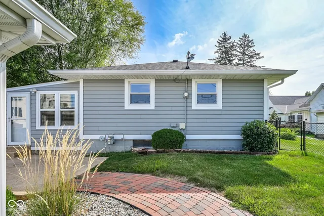 $799,000 | 220 1st Avenue Southeast, Carmel, IN 46032