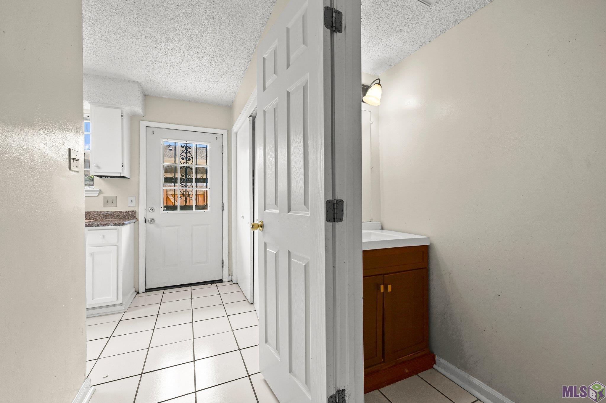 1793 Boulevard De Province, Unit D Baton Rouge, LA 70816 - Photo 5 of 14