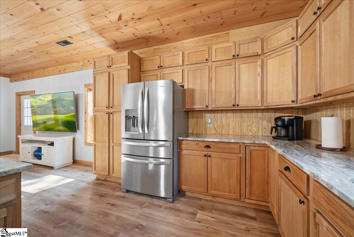 110 Connelly Road Marietta, SC 29661 - Photo 12 of 50 Gallery Image 12