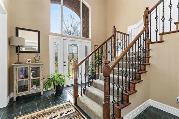 $674,900 | 302 Waterwood Drive, Orange, TX 77630