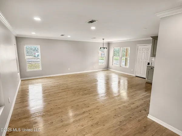 $219,900 | 128 Sinclair Street, McComb, MS 39648