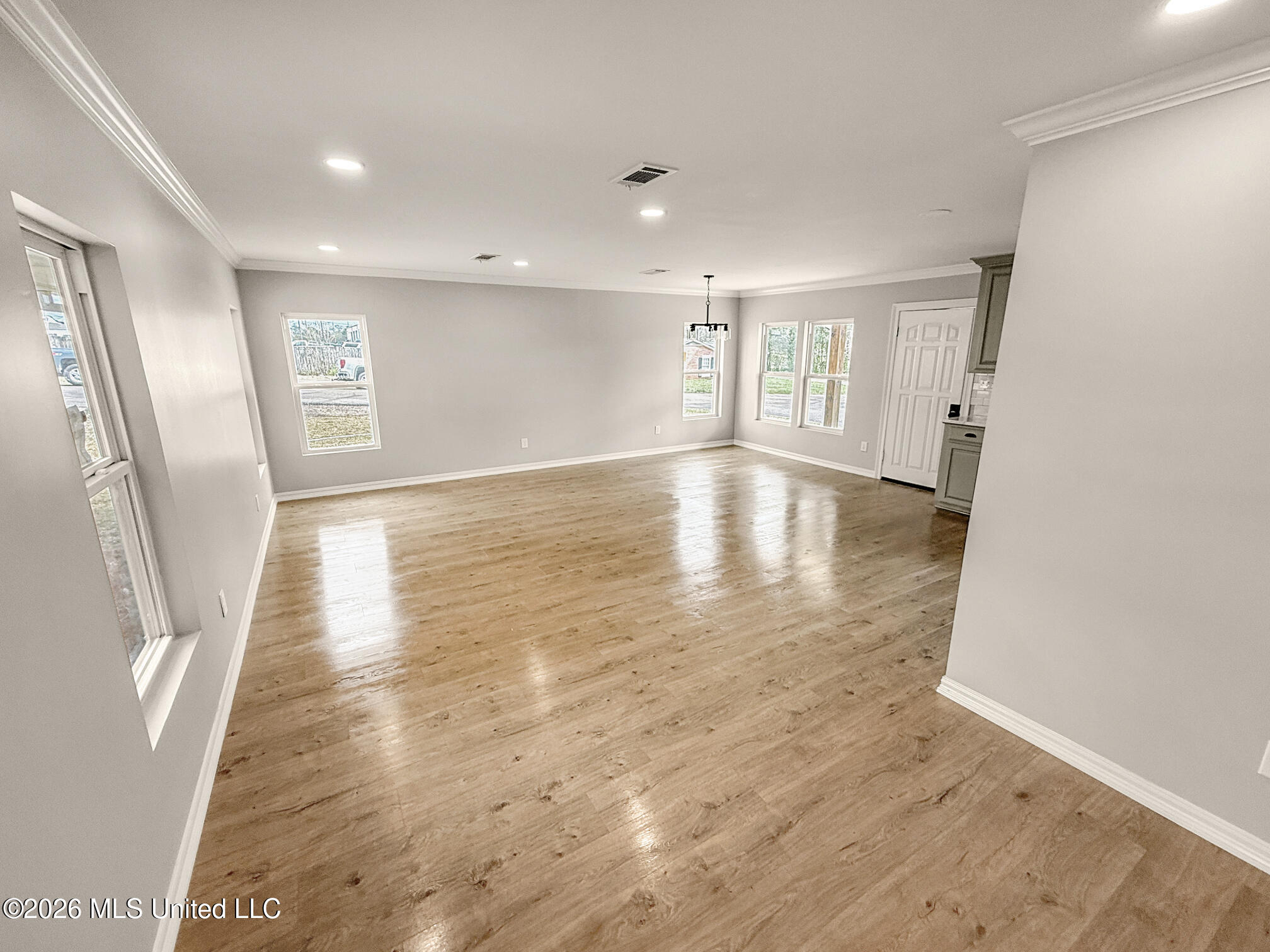 128 Sinclair Street McComb, MS 39648 - Photo 15 of 28 IMG_3061