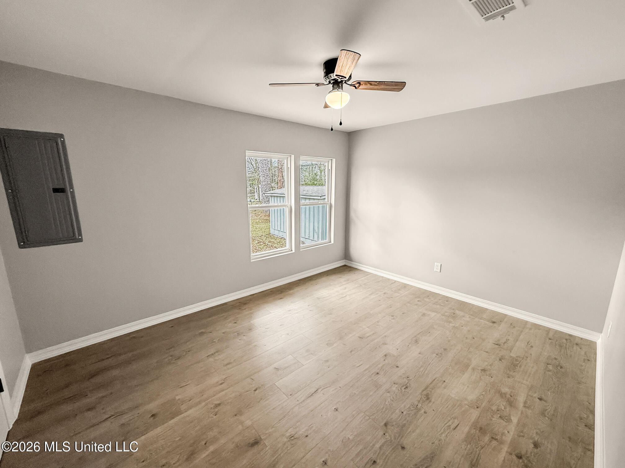 128 Sinclair Street McComb, MS 39648 - Photo 24 of 28 IMG_3059