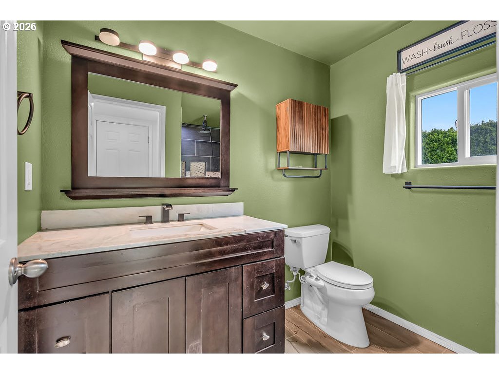 23501 Northeast Sunnycrest Road Newberg, OR 97132 - Photo 20 of 36