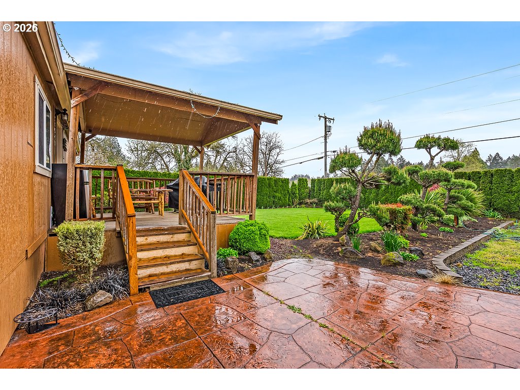 23501 Northeast Sunnycrest Road Newberg, OR 97132 - Photo 6 of 36