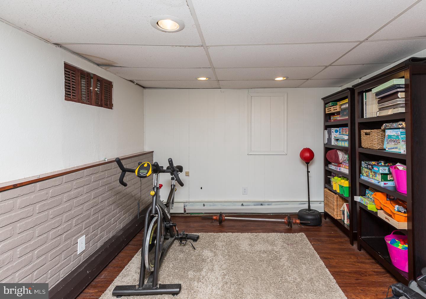 412 Strathmore Road Havertown, PA 19083 - Photo 37 of 39