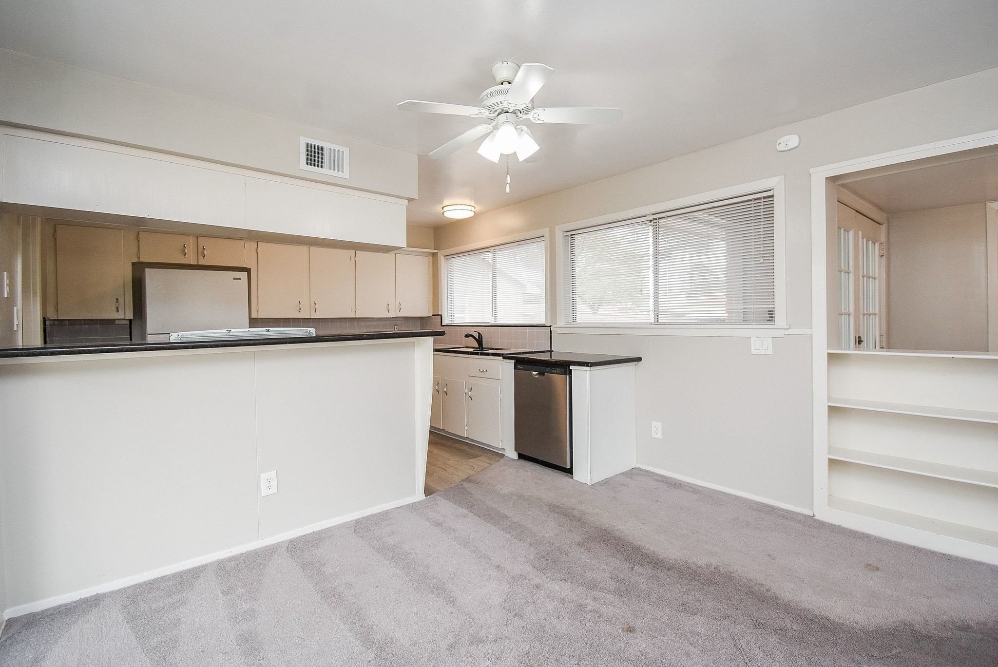 2619 Soway Street Houston, TX 77080 - Photo 5 of 17