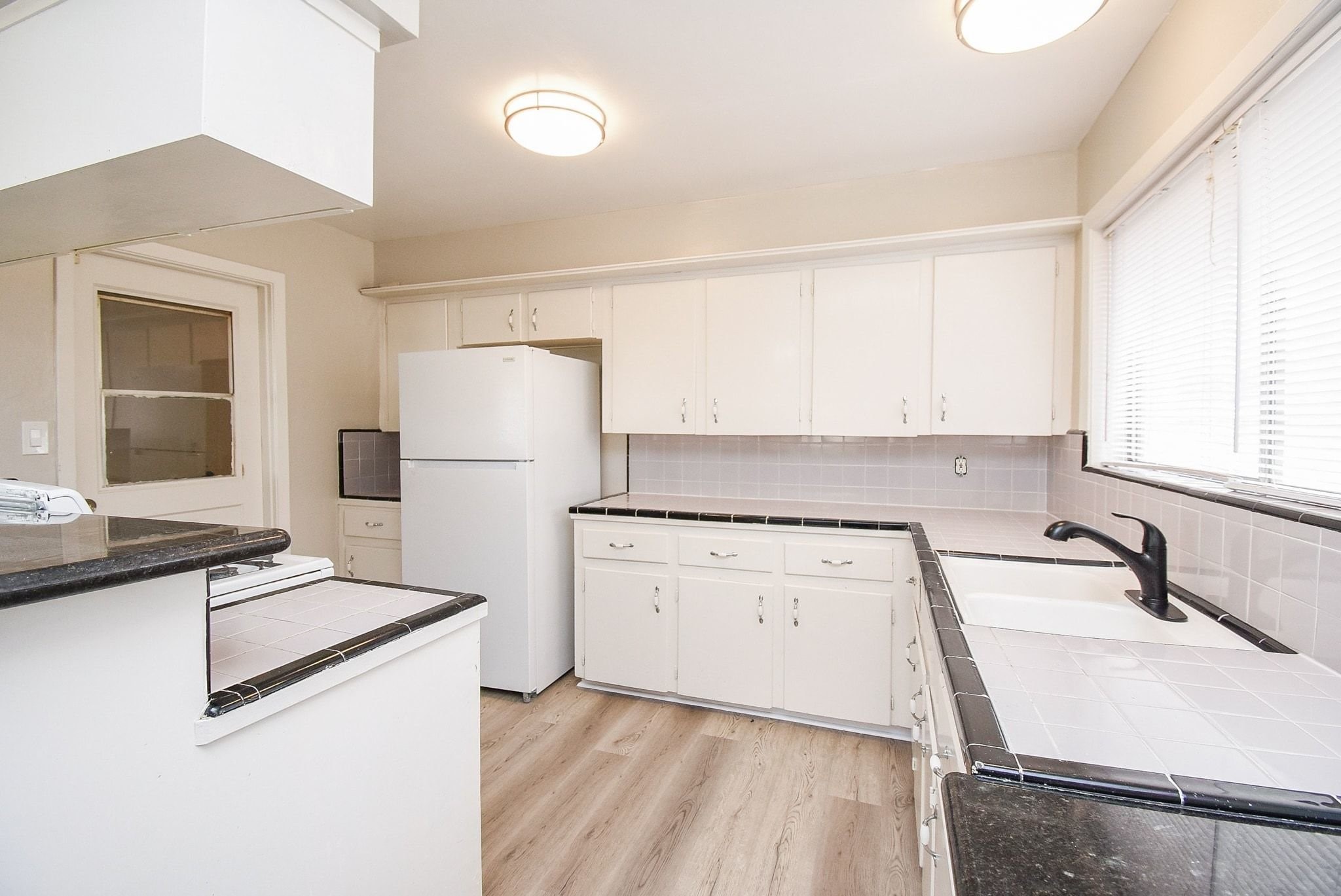 2619 Soway Street Houston, TX 77080 - Photo 7 of 17