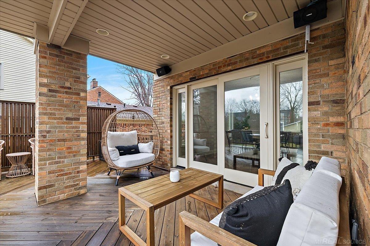 719 Fisher Road Grosse Pointe, MI 48230 - Photo 50 of 60 Gallery Image 50
