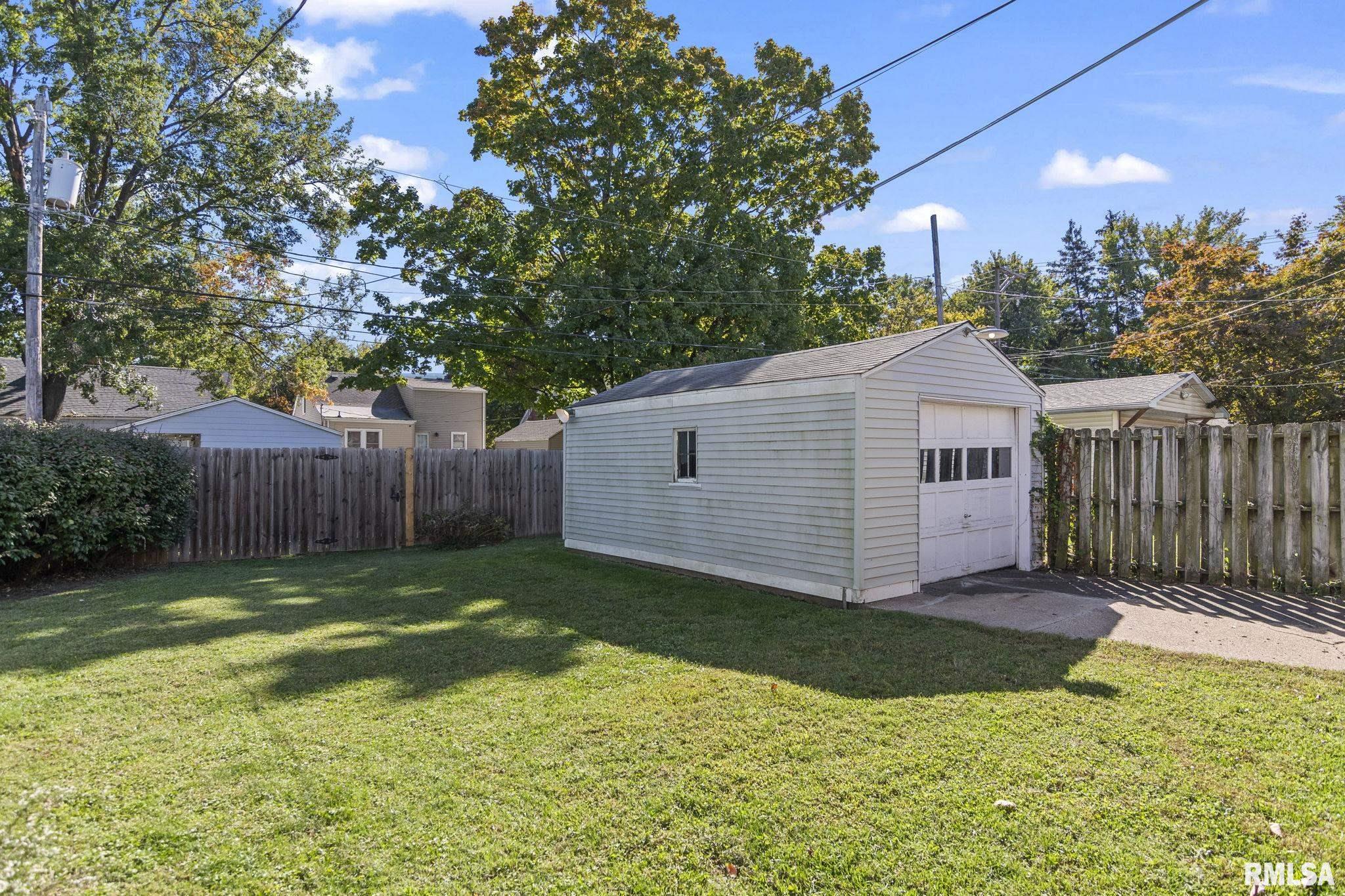 2440 South 7th Street Springfield, IL 62703 - Photo 29 of 32