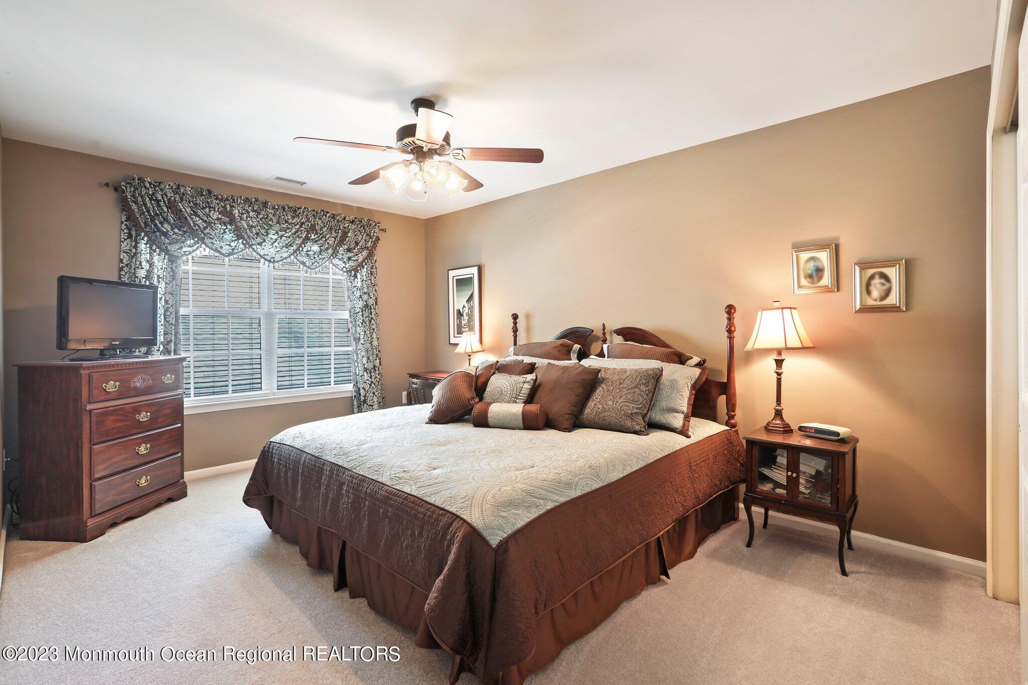 53 Chesterfield Drive Jackson, NJ 08527 - Photo 18 of 46 36-web-or-mls-5W5A2030