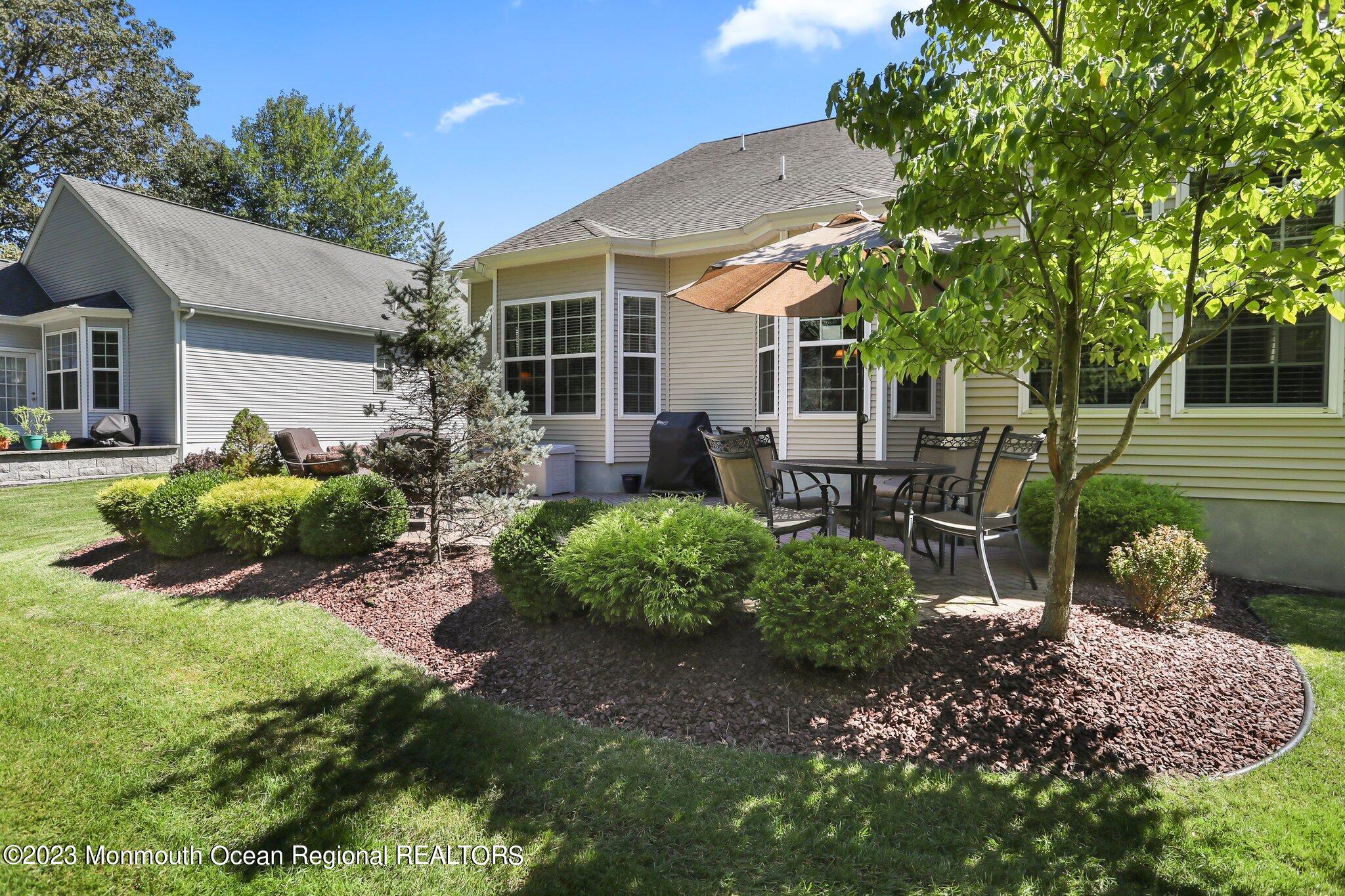 53 Chesterfield Drive Jackson, NJ 08527 - Photo 24 of 46 39-web-or-mls-5W5A2076