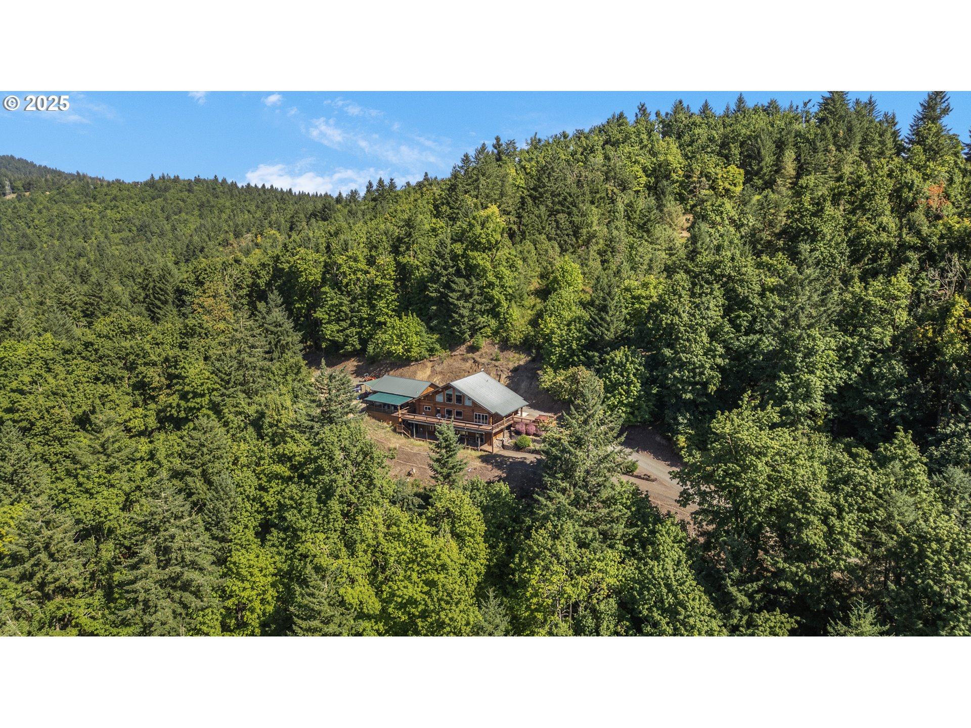 89112 Sky High Drive Springfield, OR 97478 - Photo 1 of 47 a open area with lots of trees