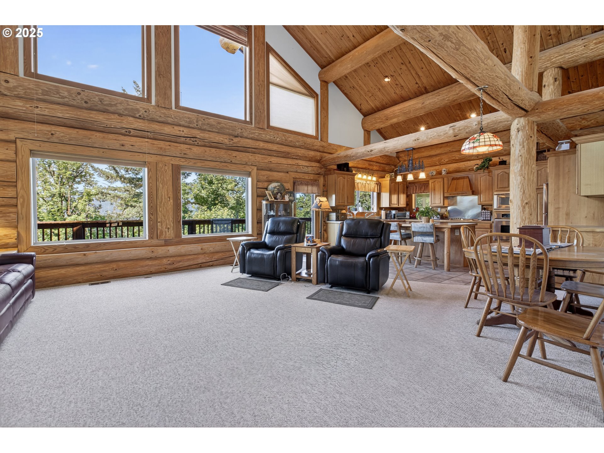 89112 Sky High Drive Springfield, OR 97478 - Photo 7 of 47 a living room with furniture and a large window