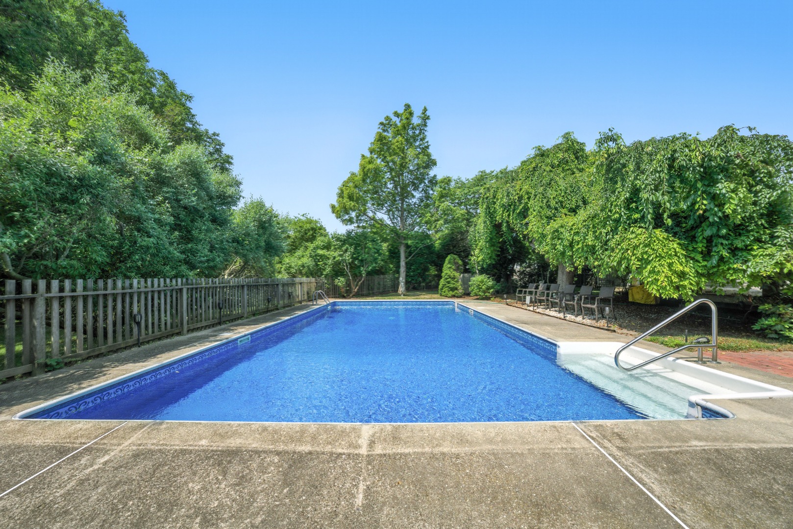 10 Meadow View Drive Nantucket, MA 02554 - Photo 44 of 48 a view of a tennis court