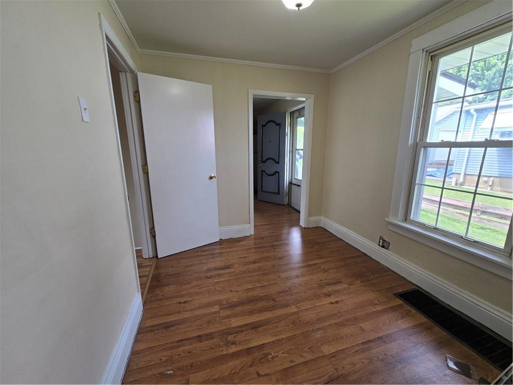1106 Bechtel Street Monaca, PA 15061 - Photo 4 of 12