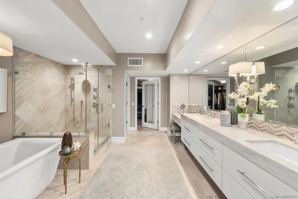 $3,095,000 | 1101 1st Street, Unit 113, Coronado, CA 92118