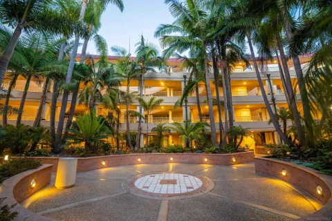 $3,095,000 | 1101 1st Street, Unit 113, Coronado, CA 92118