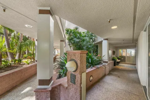 $3,095,000 | 1101 1st Street, Unit 113, Coronado, CA 92118