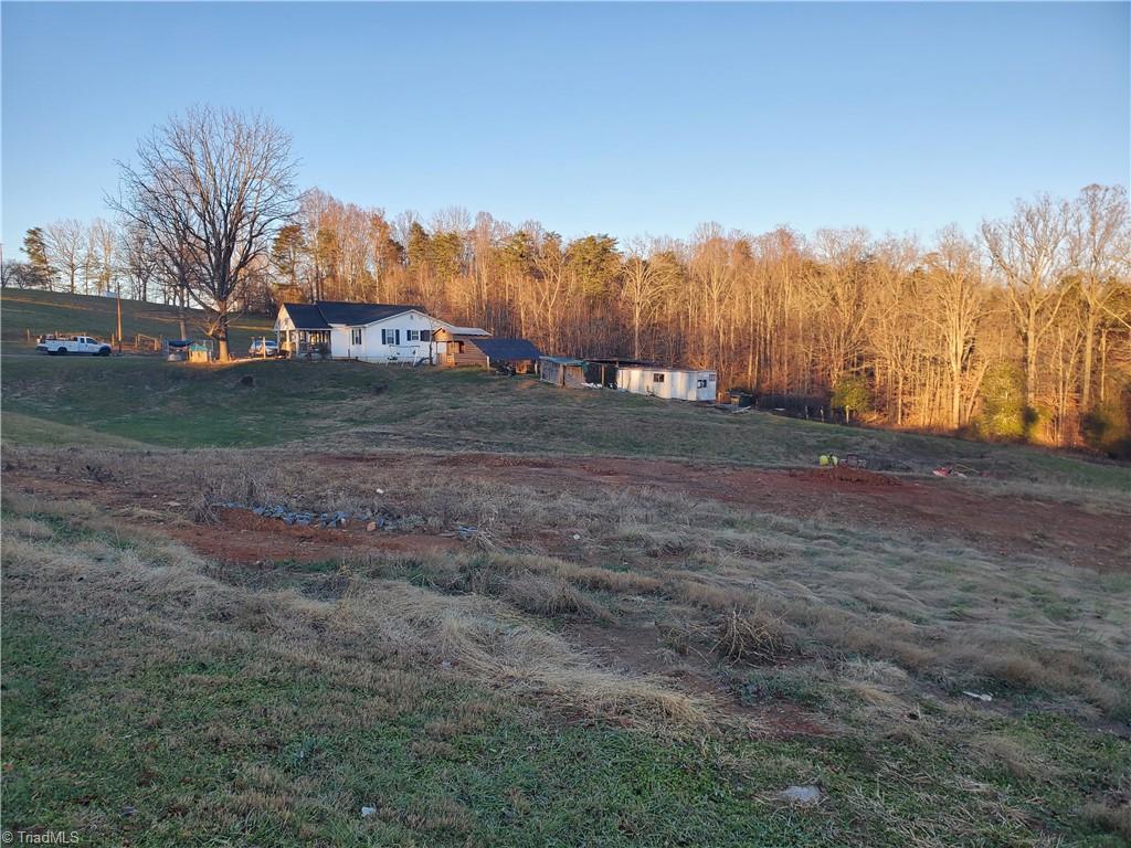 589 Reeves Mill Road Mount Airy, NC 27030 - Photo 17 of 20 Gallery Image 17