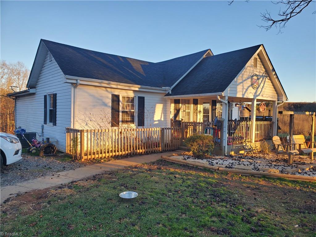 589 Reeves Mill Road Mount Airy, NC 27030 - Photo 20 of 20 Gallery Image 20