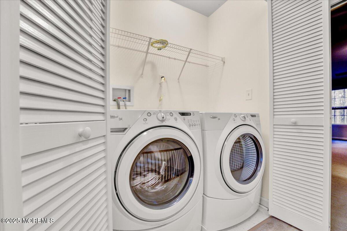 28 Santa Rosa Lane Tinton Falls, NJ 07753 - Photo 16 of 26 a utility room with dryer and washer