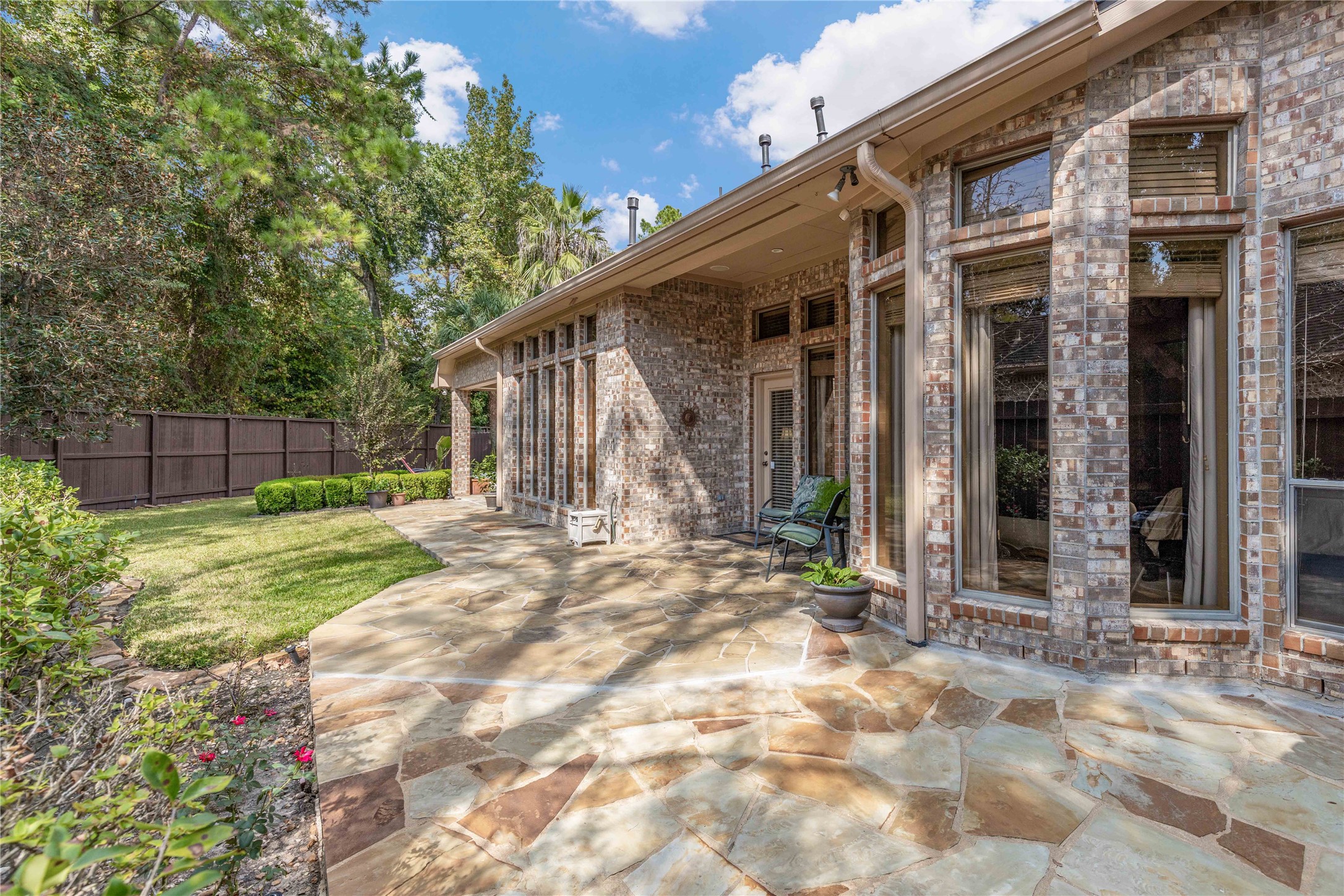 7 North Spring Brook Court Spring, TX 77382 - Photo 37 of 49