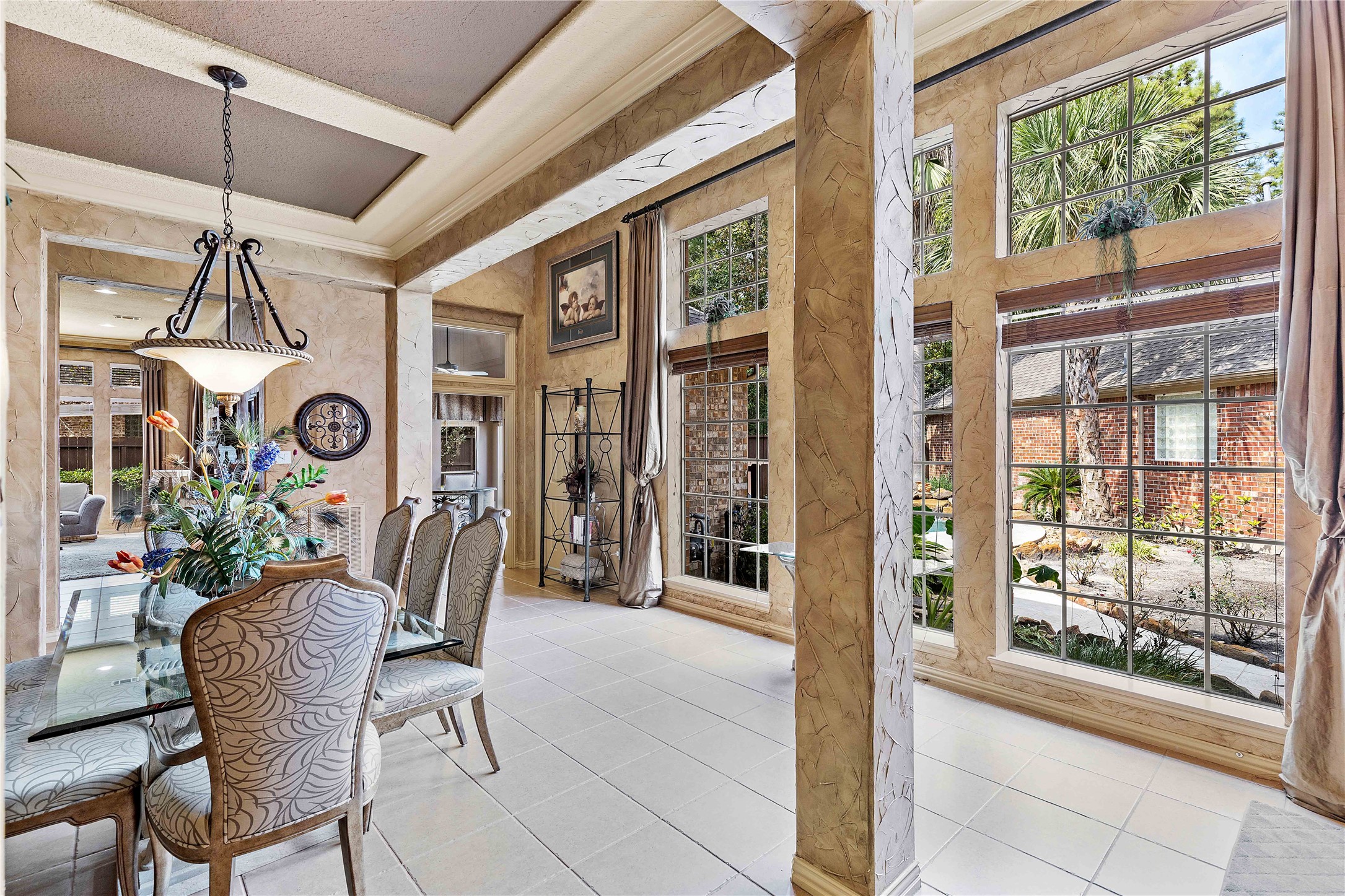 7 North Spring Brook Court Spring, TX 77382 - Photo 7 of 49